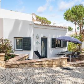 Villa at the beach, ξενοδοχείο σε Vale do Lobo