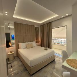 KLEOPATRA'S Luxury Suite
