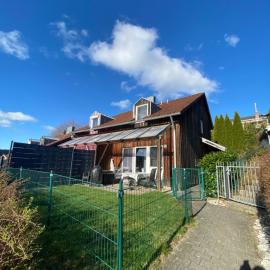 Schniekes Ferienhaus - Urlaub mit Hund im bayerischen Wald, hotel v mestu Zandt