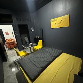 Andaman Genetics 420 Rooms, hotel i Ao Nang 