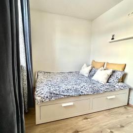 Cozy Private Room in a shared Welcoming Home in The Golden Circle