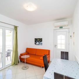 Villa Samba - Two Bedroom Apartment with Balcony and Sea View