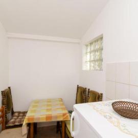 Guest House Sobra 38 - Studio with Balcony and Sea View โรงแรมในSobra