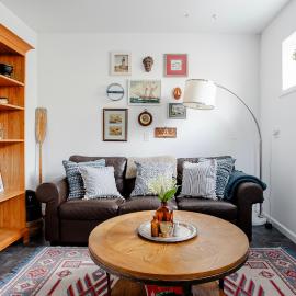 Bethany Beach에 위치한 호텔 Sleepy Owl Chalet