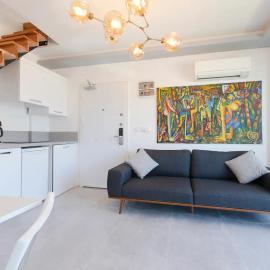 Urla Surf House Dublex Rooftop Terrace Two Bedrooms, מלון באורלה