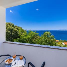 Private accommodation STARA BASKA, hotel in Stara Baška