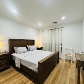 Mt Atkinson Retreat, hotel in Truganina