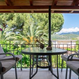 Country House Elaionas
