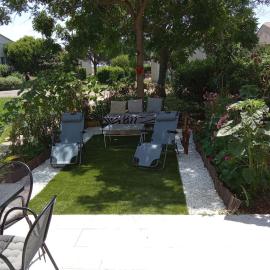 Maison coquette camarguaise, hotel in Codognan