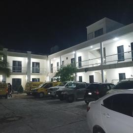Hotel & Hostal 230