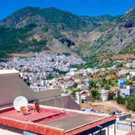 casa reda, hotel u gradu Tahar