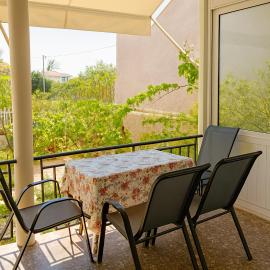 Mia Home, ξενοδοχείο σε Αρτέμιδα