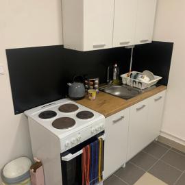 Your home 9 with parking, hotel in Myslava