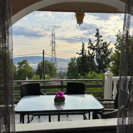 ABOVE relaxing view and vibes!