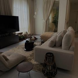 Condo with self check in in alrabi, khách sạn ở Riyadh