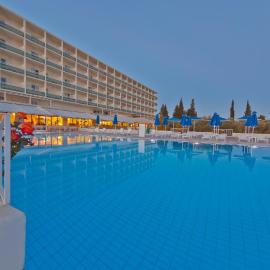 Palmariva Beach Hotel by Anayia All Inclusive Resorts, hotel em Erétria