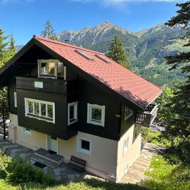 CHALET Sophie & Max in Bad Gastein, hotel in Bad Gastein