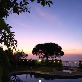 Casa Panorama: Zambrone'de bir otel