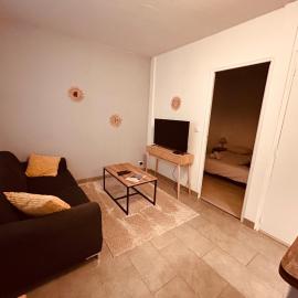 Albuconis 2 Appartement 1 chambre, отель в городе Обюссон