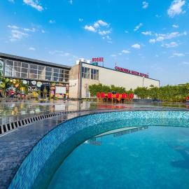 Chandrika Green Resort, hotel in Vrindāvan
