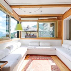Chalet Monciòn, Hotel in Rualp