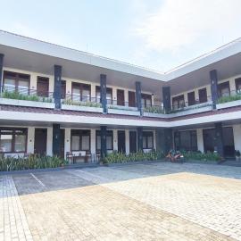 Purbolinggo में, होटल Wisma Griyaku 1