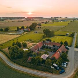 B&B De Deugdzonde, hotel sa Sint-Denijs