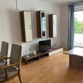 Monteur und Handwerkerwohnung 170