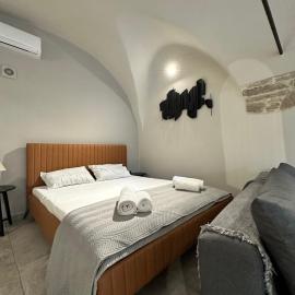 Arch Residence, studio 2, Emporios โรงแรมในKatarráktis