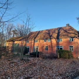 ALTE SCHEUNE Ferienwohnungen - Wohnung 4, hotel em Suderburg