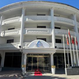 Almero Termal Spa Otel, hotel u gradu Termal