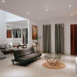 Guest House Umae Kita, hotel u gradu Lemahabang