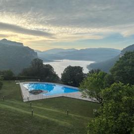 Parador de Vic-Sau, hotell i Tavernoles