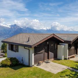 Chalet Tsamandon 22 by Interhome