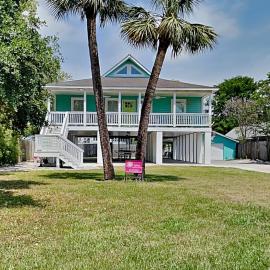 Back River Bungalow, hotel in Tybee Island