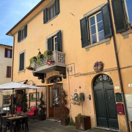 L'ARCO E' DI FIO, hotel en Camaiore