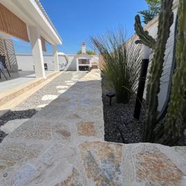 Salento Villa Cice, AC - WiFi - BBQ - attrezzatura da spiaggia - parcheggio privato sorvegliato, Due unità abitative indipendenti e giardino a due passi dal mare - Torre Ovo