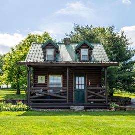 Sage Brush Cabin、ミラーズバーグのホテル