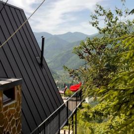 The overlook cottage 1, hotel di Batumi