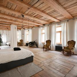Doma Church apartment