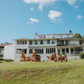 Auberge Les Sources, ξενοδοχείο σε La Malbaie