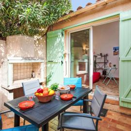 Holiday Home Les Coraux-16 by Interhome