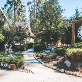 Harvey House, hotelli kohteessa Idyllwild