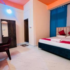 Royal Stay