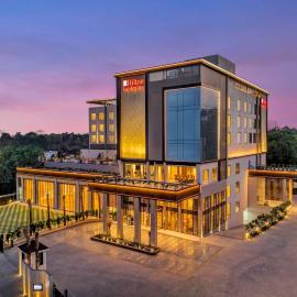 Hilton Garden Inn Jabalpur, hotel v mestu Jabalpur