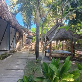 BATARA Homestay, hotel in Kuta Lombok