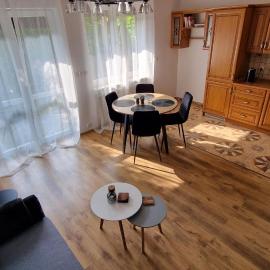 Apartament z ogródkiem