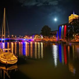 Cozy french apartment with a beautiful view, hotel a Agde