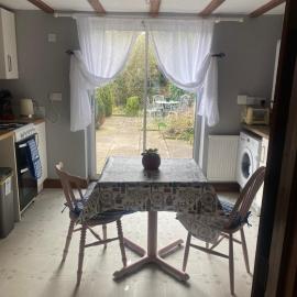 Riverside cottage, hotel u gradu Deeping Saint James