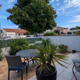 Grande villa familiale - 2 terrasses - Clim - 10 min des plages, hotell sihtkohas Bompas